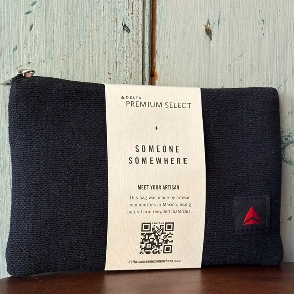 “Someone Somewhere” Artisan-Made Small Travel Pouch - Picture 2 of 8